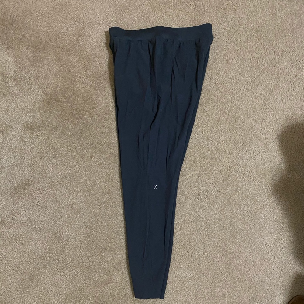 Men’s lululemon In Mind Pant, Gray, Large